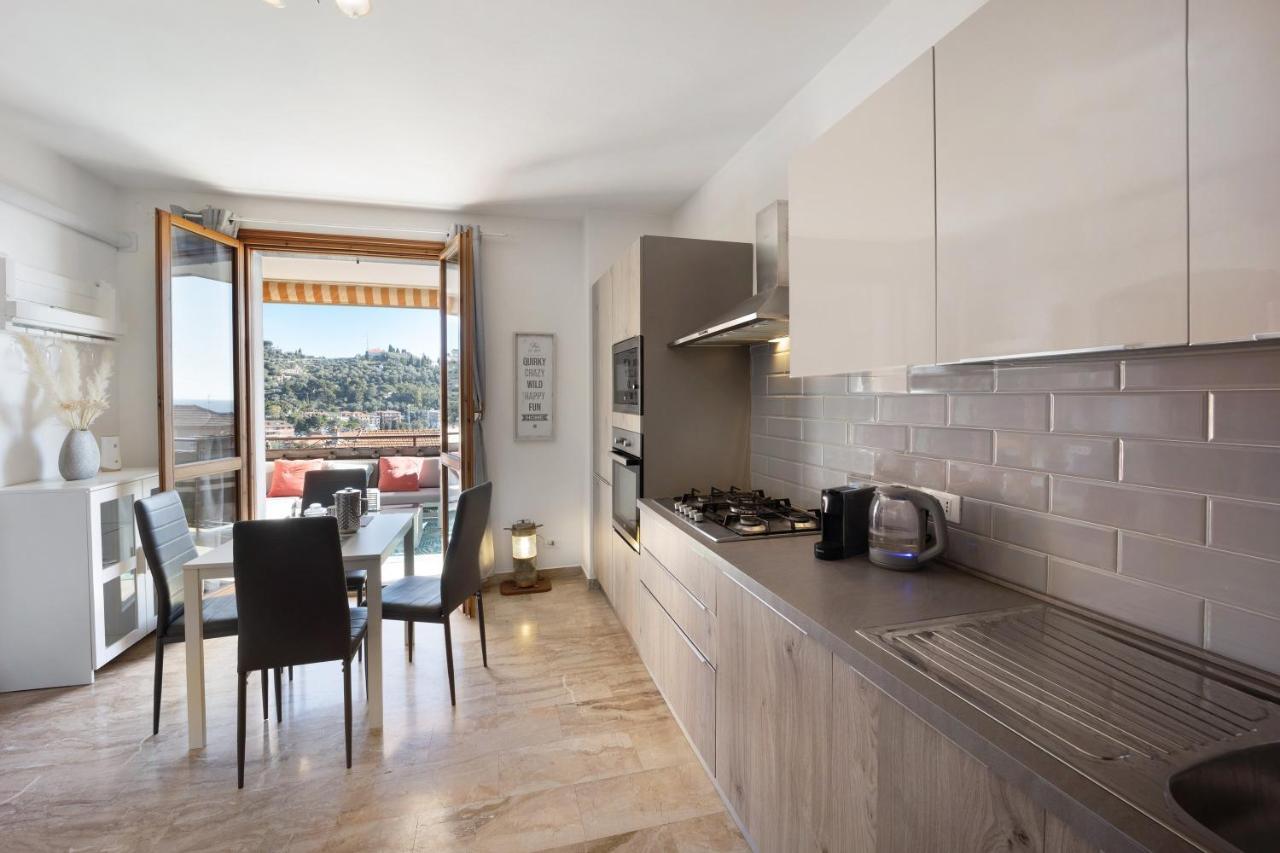 Seaview Apartment Imperia Exteriér fotografie