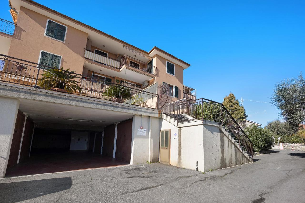 Seaview Apartment Imperia Exteriér fotografie